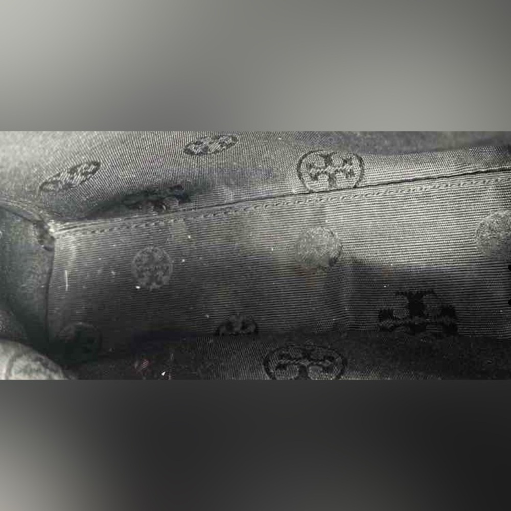 Tory Burch Black Crossbody Bag with Gold Logo - Picture 7 of 14